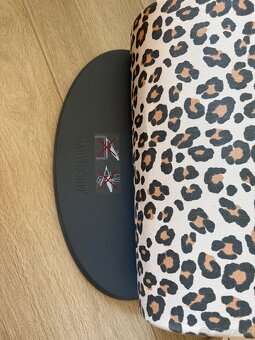 Lehátko Babybjörn Beige Leopard - 7