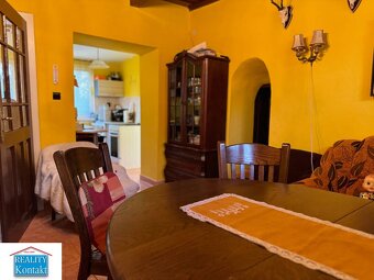 Predáme rodinný dom -Čechy okr. Nové Zámky - 7