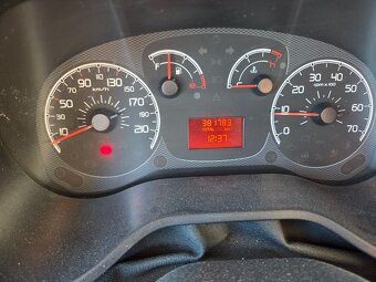 Fiat Doblo 1,6 JTD - 7