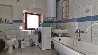 RODINNÝ DOM-CHALÚPKA s "VÍŠKOU" a POZEMOK 674m2 LUBINA - 7