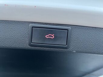 Škoda Octavia Combi 2.0 TDI SCR Style DSG - 7