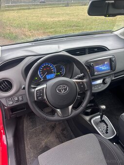 Toyota Yaris Hybrid - 7