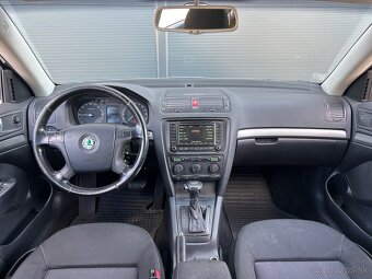Škoda Octavia 2 2.0TDI DSG len 235 000km. - 7