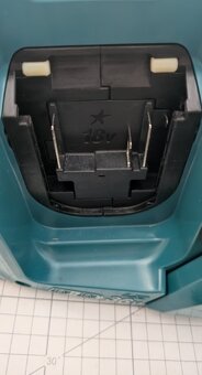 Nová AKU pila Makita DUC353 se zárukou - 7