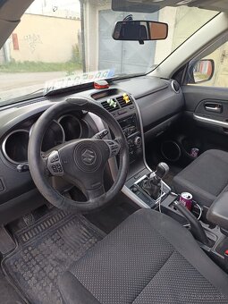 Suzuki Grand Vitara 2.0 r.2005, 203kw - 7