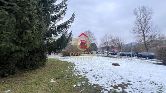 Na predaj rovinatý pozemok pre parkovisko 778m2 -  Zvolen-Zá - 7