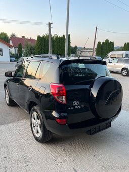 Toyota Rav4 D-4D 2.2 = 100kW, Bez Korozie, Top Stav = - 7