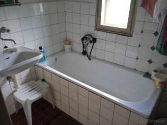 Tradičná drevenica v obci Pribylina - 7