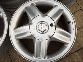 4 ks ZIMNÉ 195/60 R15 88T KLEBER cca 7 mm  -  LEN 20,- €/kus - 7