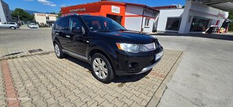 Mitsubishi Outlander 2,2TDCi 4x4 - 7
