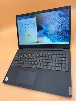 Notebook Lenovo V15-IIL 15,6″ i5 / 20GB RAM / SSD+HDD / FHD - 7