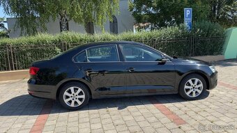 Volkswagen Jetta 1.6 TDi CR DSG - 7