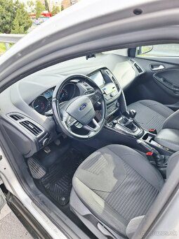 Ford focus - 7