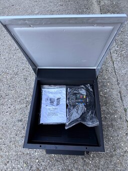 BeamZ ICE1800 Výrobník plazivej hmly - 7