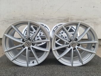 ALU DISKY 5X112 R18 7,0J ET22 - 7