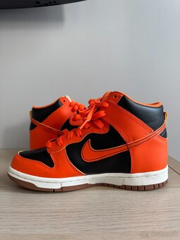 Nike Dunk High "Safty Orange" GS - 7