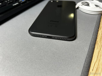 Apple iPhone 8 top stav - 7