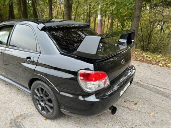 Subaru Impreza wrx sti - 7