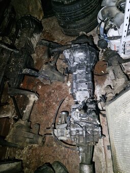 Mitsubishi pajero/hyundai galoper - 7