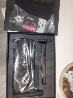 Radeon RX6800 // MSI // RGB // 16GB - 7
