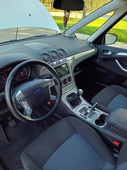 Ford galaxy 7miestny - 7