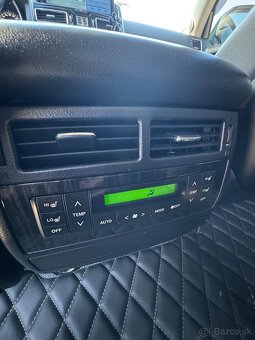 Toyota Land Cruiser 200,4.6i+LPG,TAŽNÉ,Facelift - 7