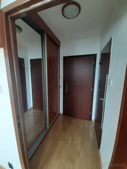 1-izbový byt na dlhodobý prenájom - 7