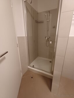 Ponúkam na predaj 2-izb. apartmán s terasou, Žilinská, BA I - 7