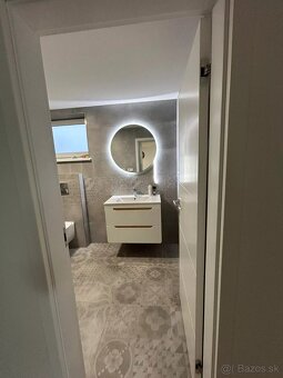 NA PREDAJ 3i mezonet, čiastočne zariadený dom,ul.Pezinská,Ch - 7