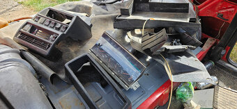 Lada Niva 1,7 -motor- kolesá - diely - 7