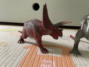 Zbierka dinosaurov - 7