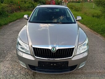 ŠKODA OCTAVIA COMBI II 2.0 TDI CR XENON MODEL 2012 - 7