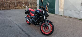 Predám Honda NC750S, LED facelift, SR - 7