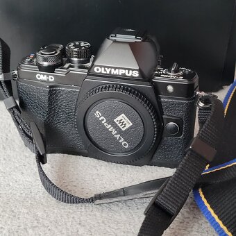 Olympus OMD E-M10 Mark II - 7