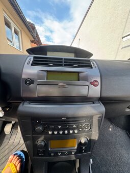 Citroën C4 - 7