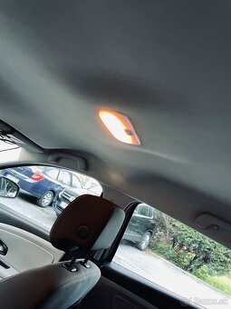Renault megane benzin 74kw - 7
