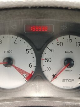 Peugeot 206 - 7
