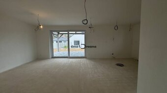 NA PREDAJ - Rodinné domy v Jarku, 4 izb. bungalovy - 7