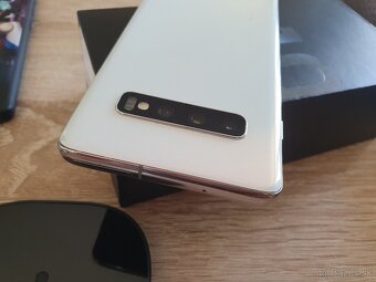 Samsung Galaxy S10 white - 7