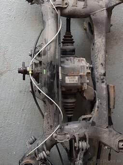 Bmw zadna naprava F20/21 - 7