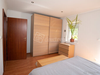 Domček s atmosférou v Hrubom Šúre – kde technol… - 7