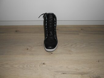 Predam nove kvalitne damske kozene moto topanky RST - 7