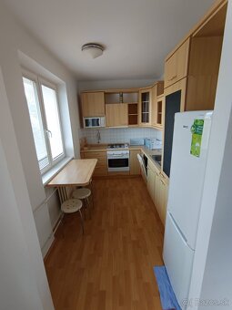 Prenajom trojizbovy byt Bratislava-Ružinov - 7