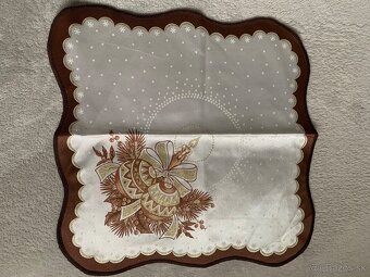 Vianočné obrusy, obrúsky - 7