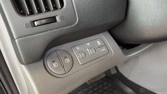 Hyundai H1 H-1 2.5 CRDi VGT E6 Tour A/T - 7