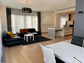 BA I. Luxusný byt s veľkou terasou v EUROVEA - 7