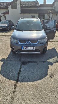 Mitsubishi Outlander - 7