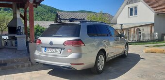 Predám VW GOLF VARIANT 1.6TDi 85kW Comfortline - 7