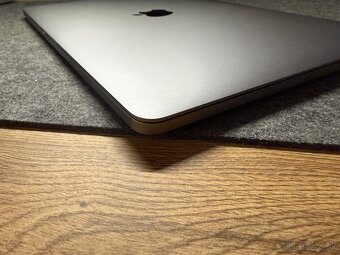 MacBook Pro 13” (2017) – 256GB, Space Gray – Nová batéria - 7