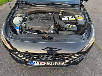 Hyundai i30 kombi 1.6crdi 85KW M6 RV2021 - 7